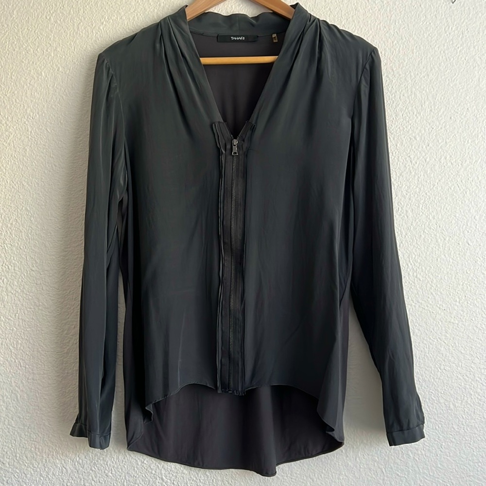 Tahari M Silk Front, Long Sleeve Top - Gray Blouse with Zipper